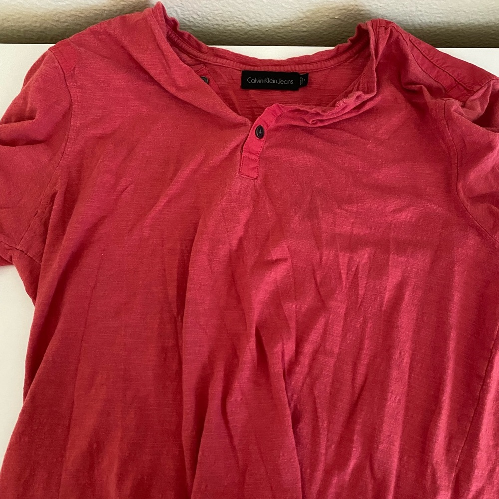 Calvin Klein T-shirt